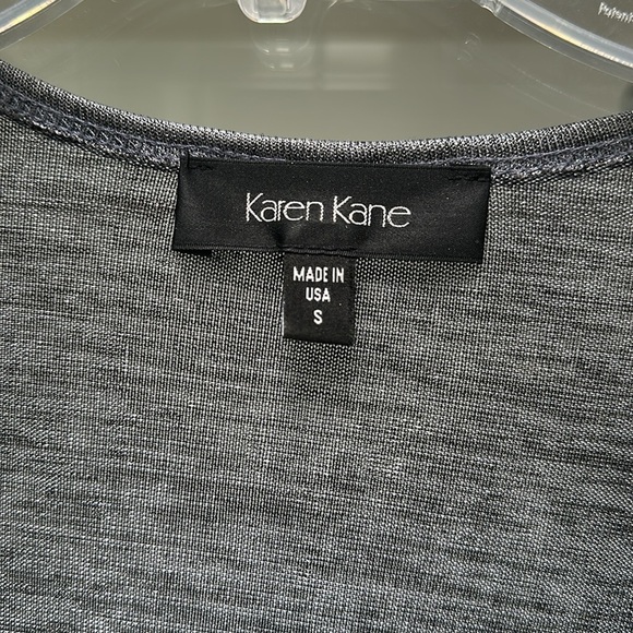 Karen Kane silver tunic. Size small. Light weight fabric. - Picture 2 of 3